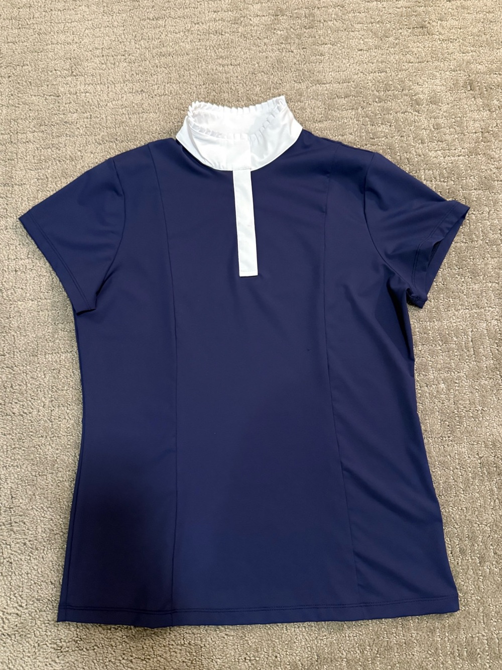NWOT Hannah Childs Rachel Ruffle Short Sleeve Show Shirt; Sz M